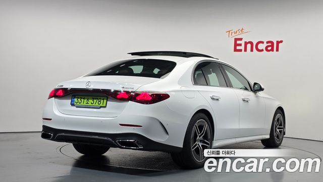 Mercedes-Benz E-Class из Кореи Encar