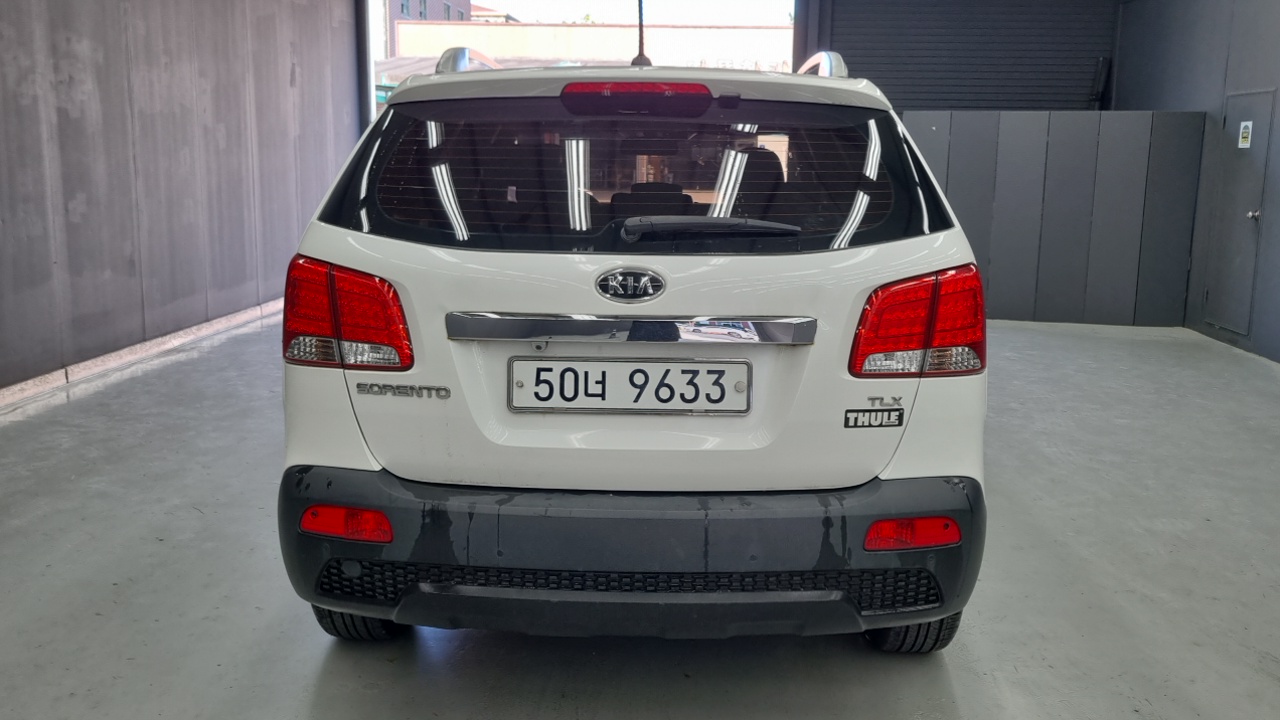 Kia Sorento Diesel 2.0 2WD TLX High-Deluxe — пробег 168 000 км — фото 4 из 5