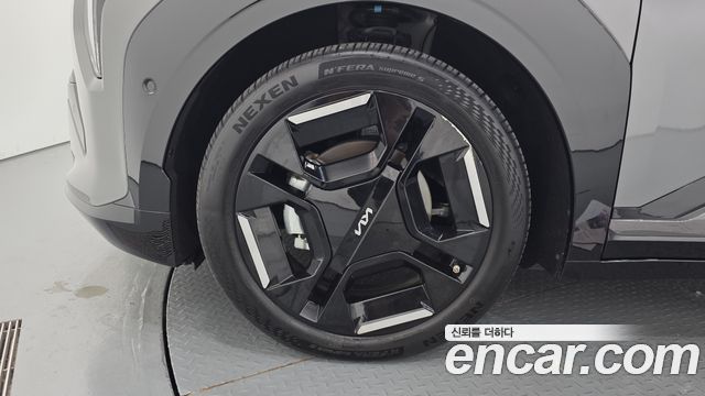Kia EV3 из Кореи Encar