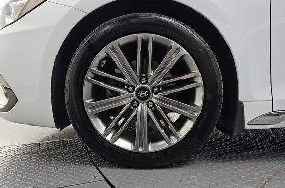Hyundai Grandeur Exclusive Special — пробег 120 982 км — фото 5 из 5