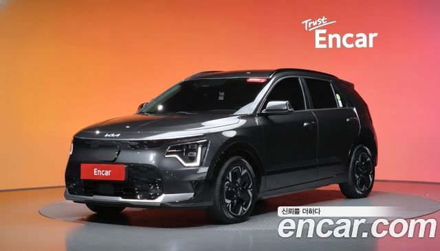 Kia Niro Earth — пробег 73 807 км — фото 1 из 5
