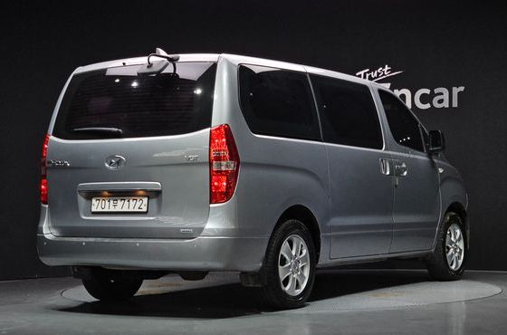 Hyundai Starex 4WD Wagon 12-Seater Smart — пробег 112 948 км — фото 2 из 5