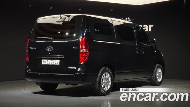 Hyundai Starex 3-Seater VAN CVX Luxury — пробег 218 063 км — фото 2 из 5
