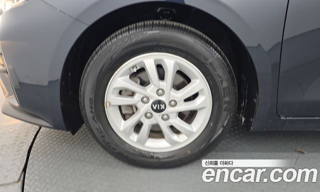 Kia K3 из Кореи Encar