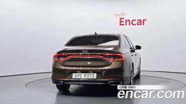 Hyundai Grandeur из Кореи Encar