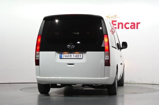 Hyundai Staria Tourer 11-Seater Modern — пробег 58 016 км — фото 4 из 5