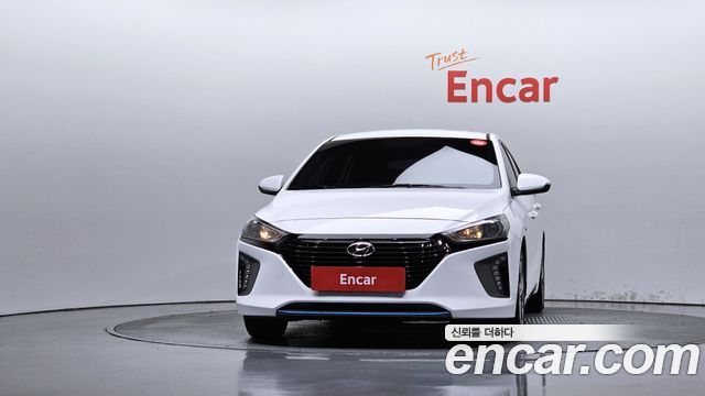 Hyundai Ioniq из Кореи Encar