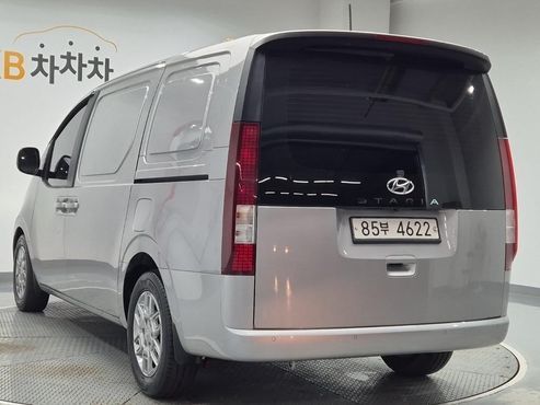 Hyundai Staria Cargo 3-Seater Modern — пробег 55 856 км — фото 3 из 5
