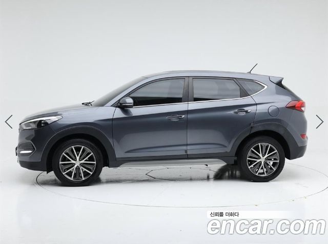 Hyundai Tucson Diesel 1.7 2WD Style Fever — пробег 142 680 км — фото 4 из 5