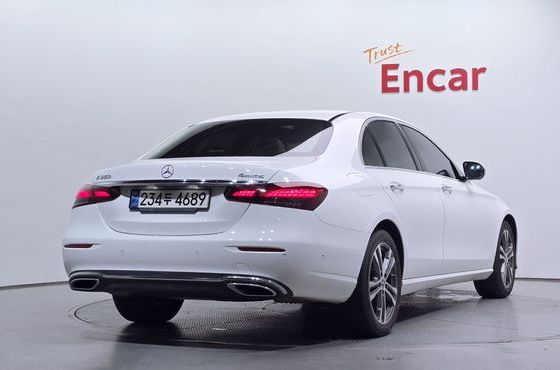 Mercedes-Benz E-Class E350 4MATIC Avantgarde — пробег 55 773 км — фото 2 из 5