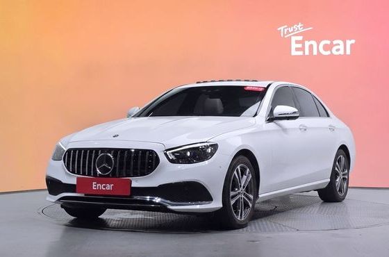 Mercedes-Benz E-Class E350 4MATIC Avantgarde — пробег 55 773 км — фото 1 из 5
