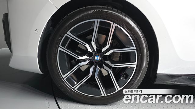 BMW 7-Series из Кореи Encar