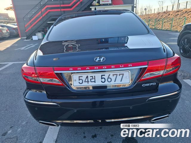 Hyundai Grandeur Q270 Luxury Smart Pack — пробег 82 400 км — фото 2 из 5