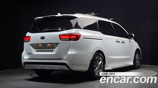 Kia Carnival из Кореи Encar