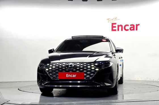 Hyundai Grandeur 2.5 Exclusice — пробег 8 023 км — фото 3 из 5