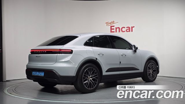 Porsche Macan из Кореи Encar