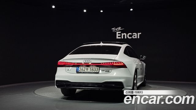 Audi A7 55 TFSI Quattro Premium — пробег 29 764 км — фото 4 из 5