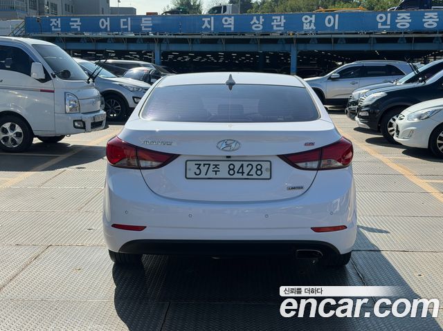 Hyundai AVANTE 1.6 GDi 10 Million Limited Standard — пробег 49 990 км — фото 4 из 5