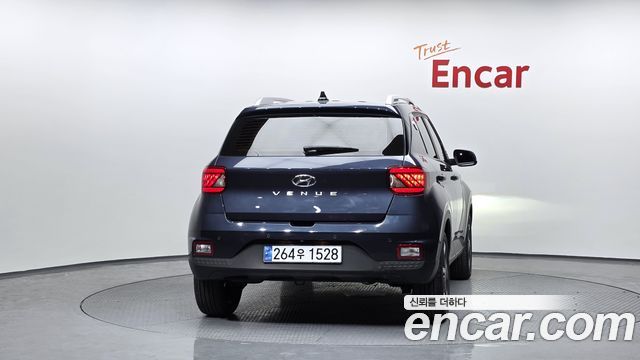 Hyundai Venue из Кореи Encar
