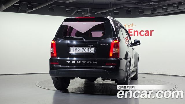 Ssangyong Rexton из Кореи Encar