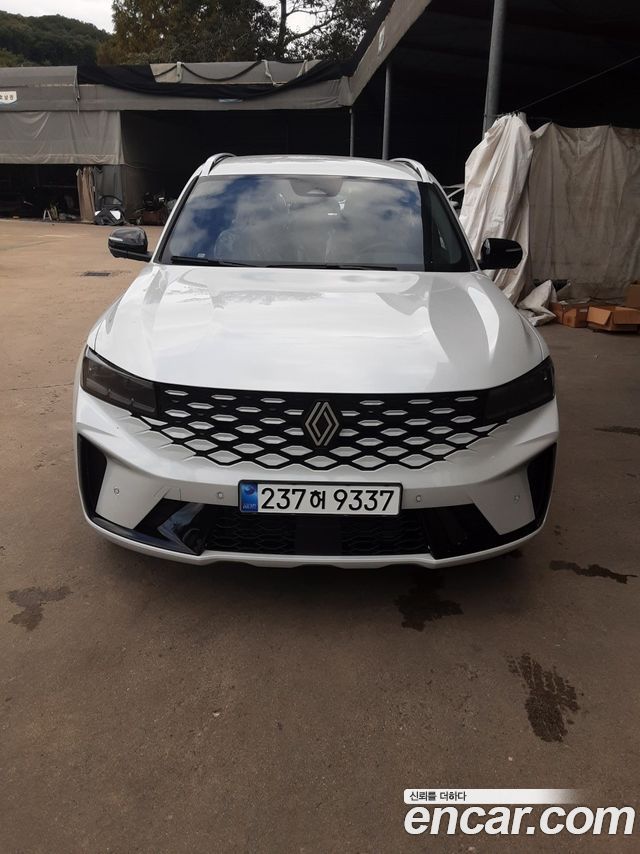 Renault (Samsung) Grand Koleos 1.5 E-TECH Iconic 2WD — пробег 7 км — фото 3 из 5