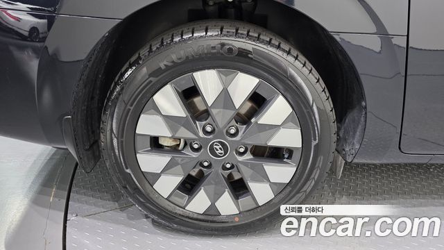 Hyundai Staria из Кореи Encar