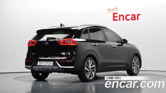 Kia Niro из Кореи Encar