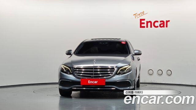 Mercedes-Benz E-Class из Кореи Encar