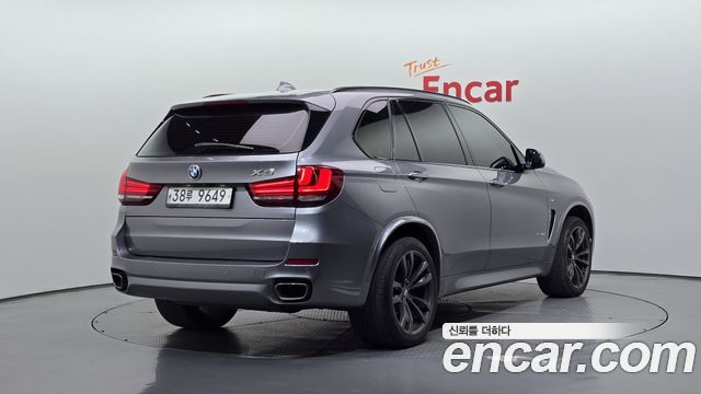 BMW X5 xDrive 40d — пробег 114 739 км — фото 2 из 5