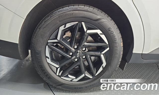 Kia Carnival Diesel 9-Seater Noblesse — пробег 48 404 км — фото 5 из 5