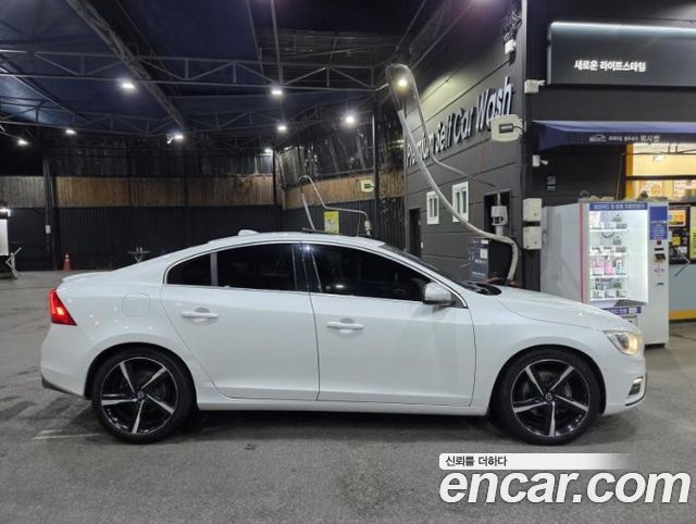 Volvo S60 из Кореи Encar