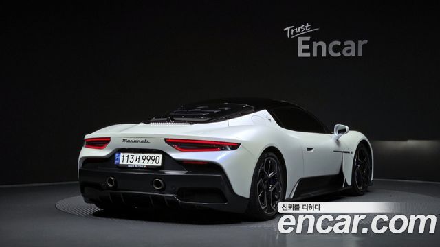 Maserati MC20 из Кореи Encar
