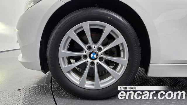 BMW 3-Series из Кореи Encar