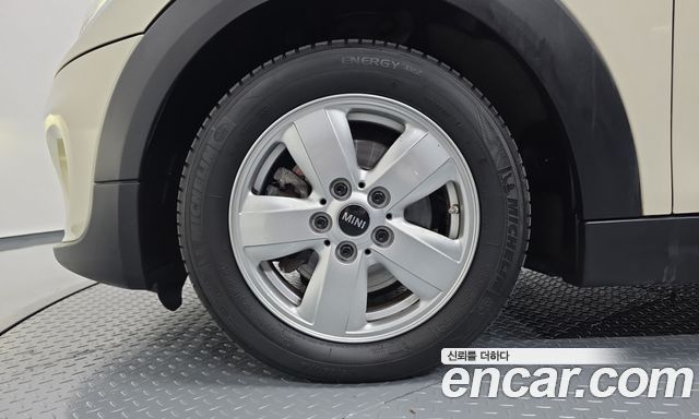 Mini Cooper Standard 3rd — пробег 156 393 км — фото 5 из 5