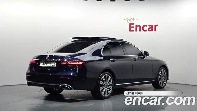Mercedes-Benz E-Class из Кореи Encar