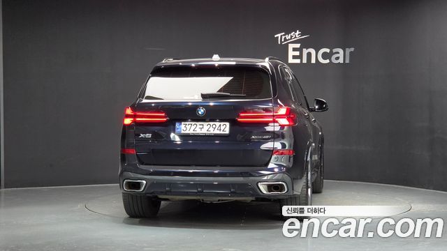BMW X5 xDrive 40i M Sport — пробег 50 593 км — фото 4 из 5