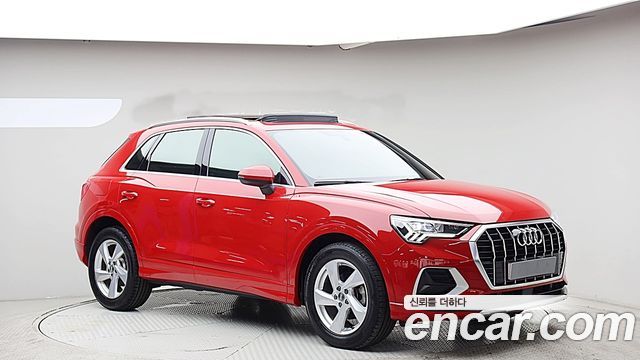 Audi Q3 35 TDI Premium — пробег 18 142 км — фото 3 из 5