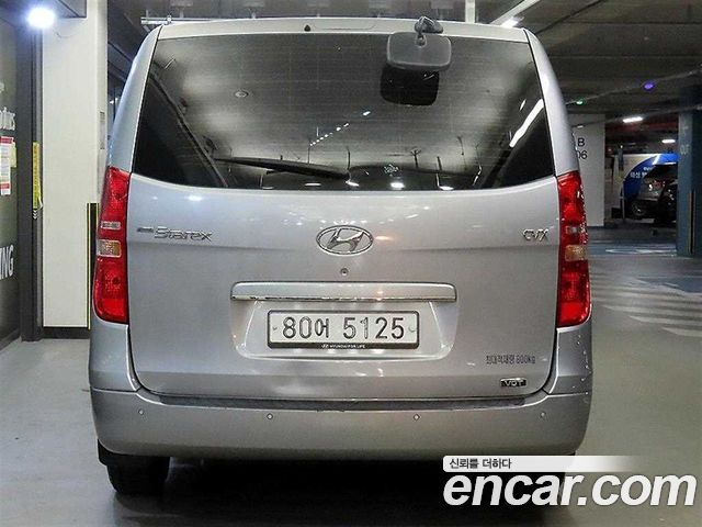 Hyundai Starex 3-Seater VAN CVX Luxury — пробег 263 274 км — фото 5 из 5