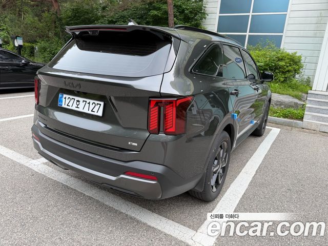 Kia Sorento HEV 1.6 4WD Signature X Line — пробег 1 352 км — фото 5 из 5