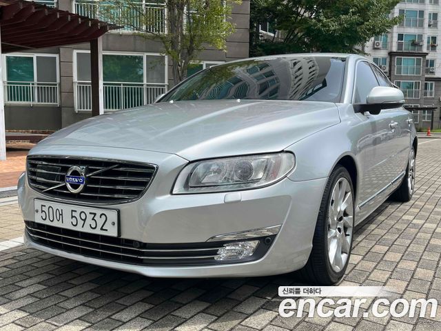 Volvo S80 T5 2nd — пробег 80 000 км — фото 1 из 5