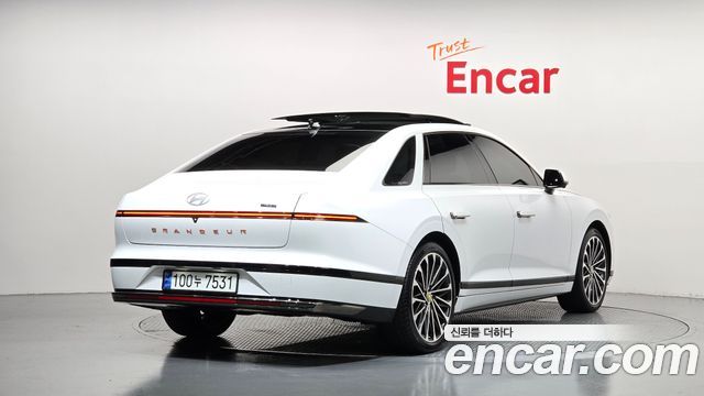 Hyundai Grandeur из Кореи Encar
