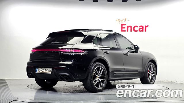 Porsche Macan из Кореи Encar