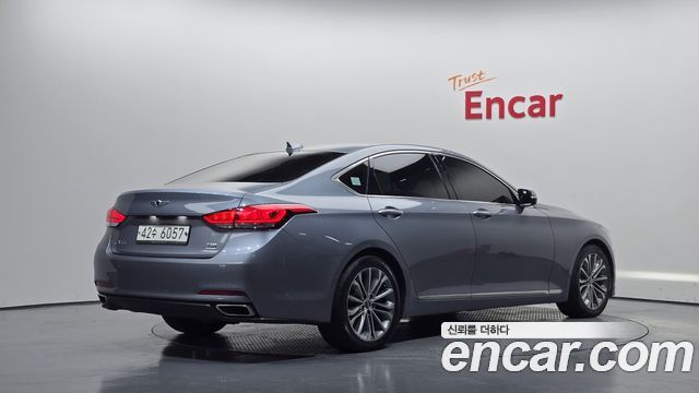 Hyundai Genesis из Кореи Encar