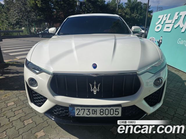 Maserati Levante из Кореи Encar