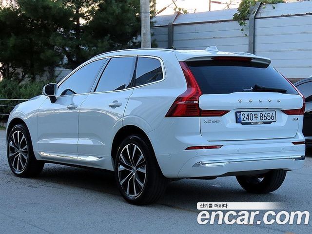 Volvo XC60 B6 Ultimate Bright — пробег 55 381 км — фото 3 из 5