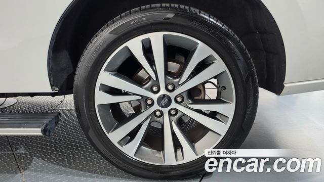 Ford Expedition из Кореи Encar