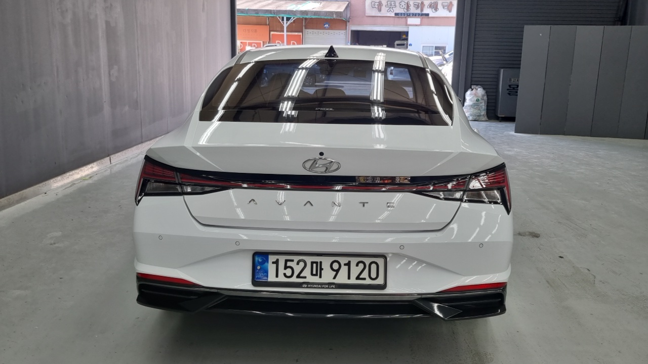 Hyundai AVANTE из Кореи Encar