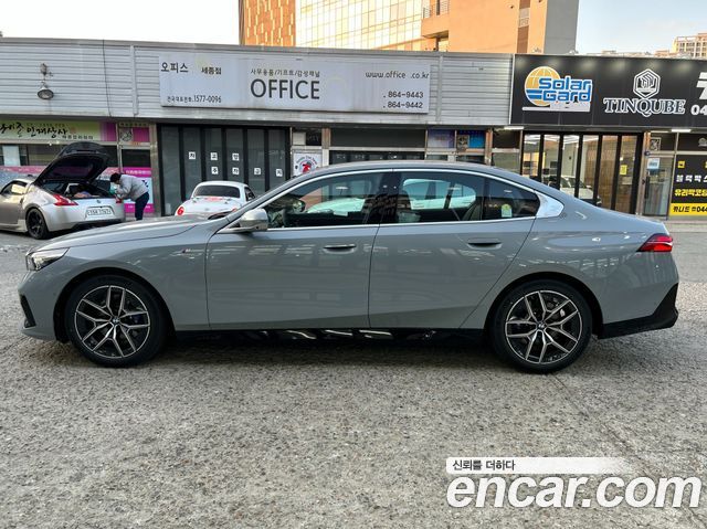 BMW 5-Series 520i M Sport — пробег 39 935 км — фото 4 из 5
