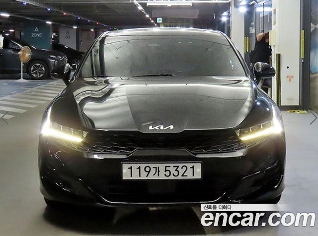 Kia K5 2.0 Signature — пробег 83 189 км — фото 2 из 5