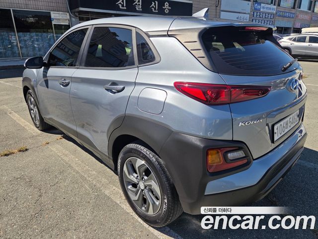 Hyundai Kona Modern Special — пробег 73 242 км — фото 2 из 5